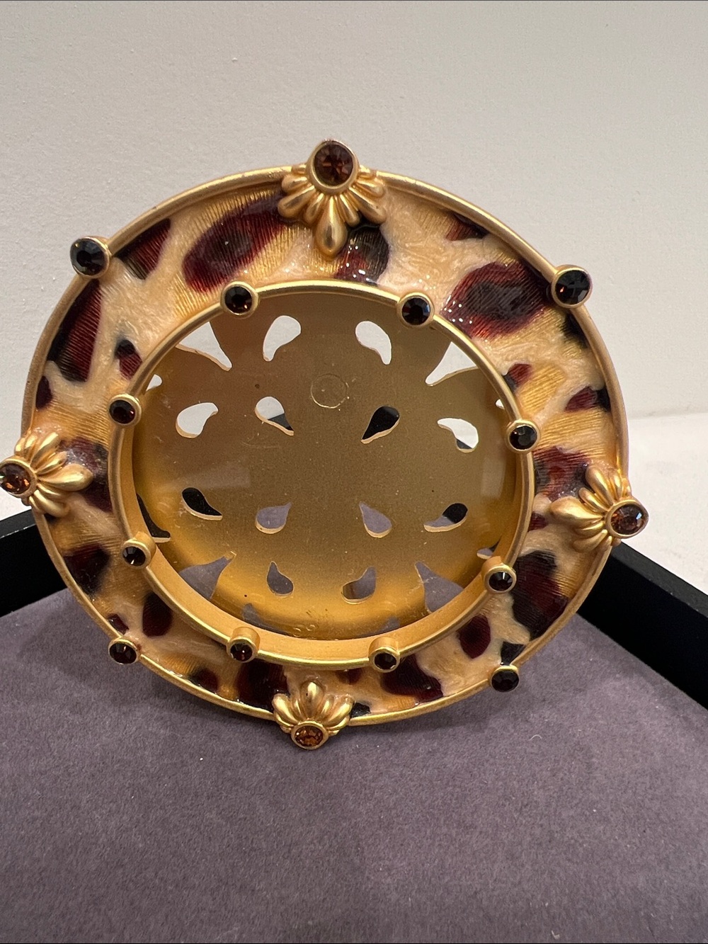 Jay Strongwater Gold-Tone Decorative Round Frame with Leopard Accent